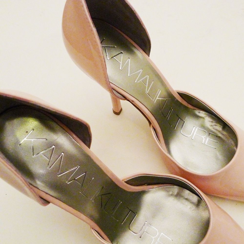heels - Picture 4 of 5